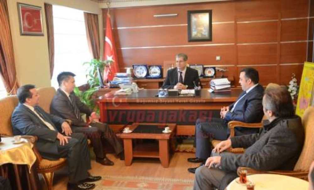 Tagid'in Konuğu Kırgızistan Başkonsolosu Mirlan Arstanbaev Kaymakam Doğan'ı Ziyaret Etti