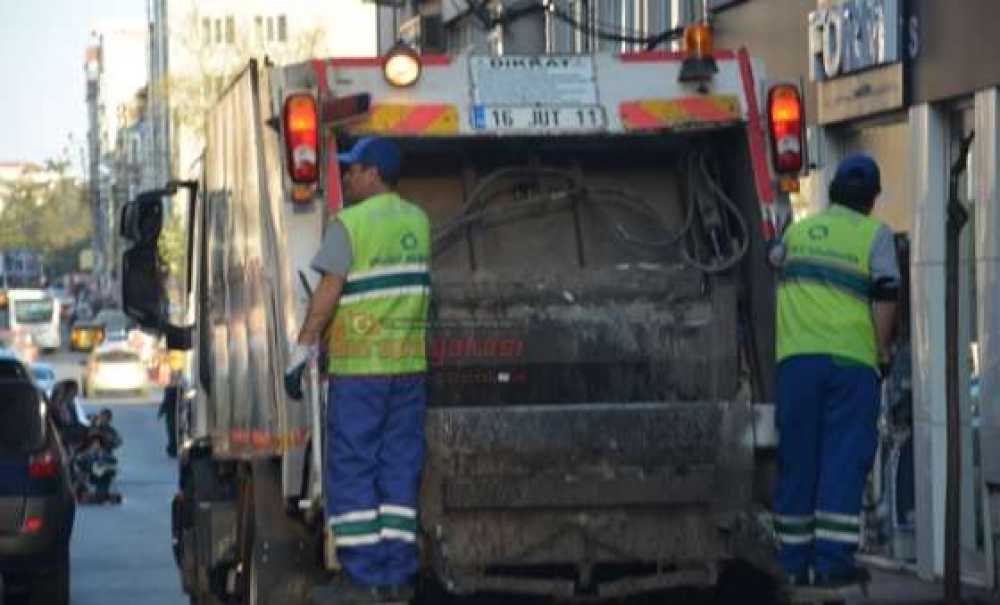 Çöp Kamyonları Yine Trafikte