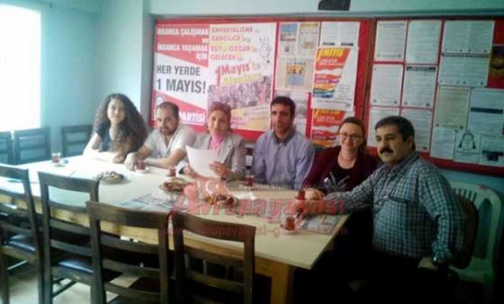 Emek Partisi 1 Mayıs'ı İşçilerle Kutladı