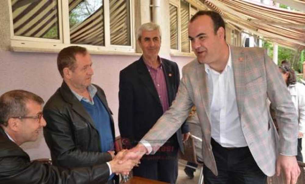 Chp Milletvekili Adayı Emre Köprülü Vatandaşlarla Buluştu