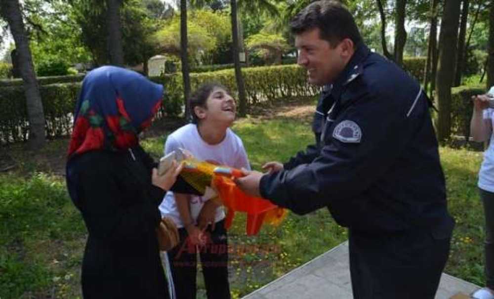 Özel Çocuklardan Bölge Trafik Denetleme İstasyon Amirliği'ne Ziyaret