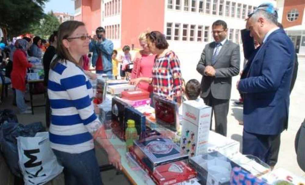 Atakent İlkokulu`ndan Kermes