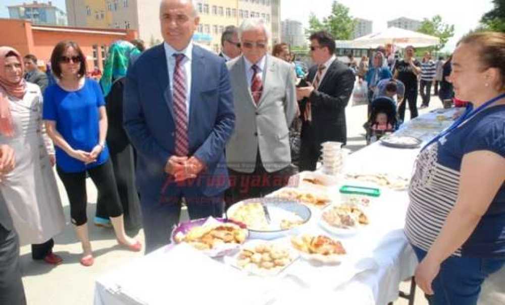 Atakent İlkokulu`ndan Kermes