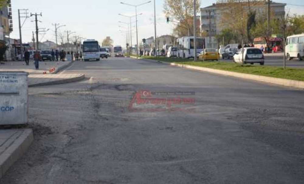 Ergene'nin Yolları Çileden Çıkarıyor