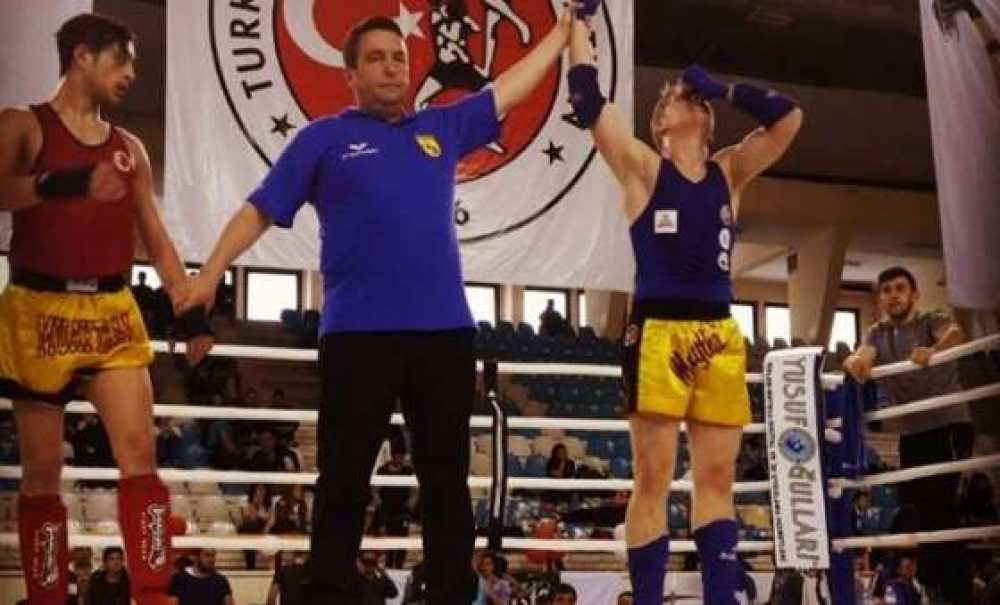 Yokuş Fight Club'tan Bir Başarı Daha