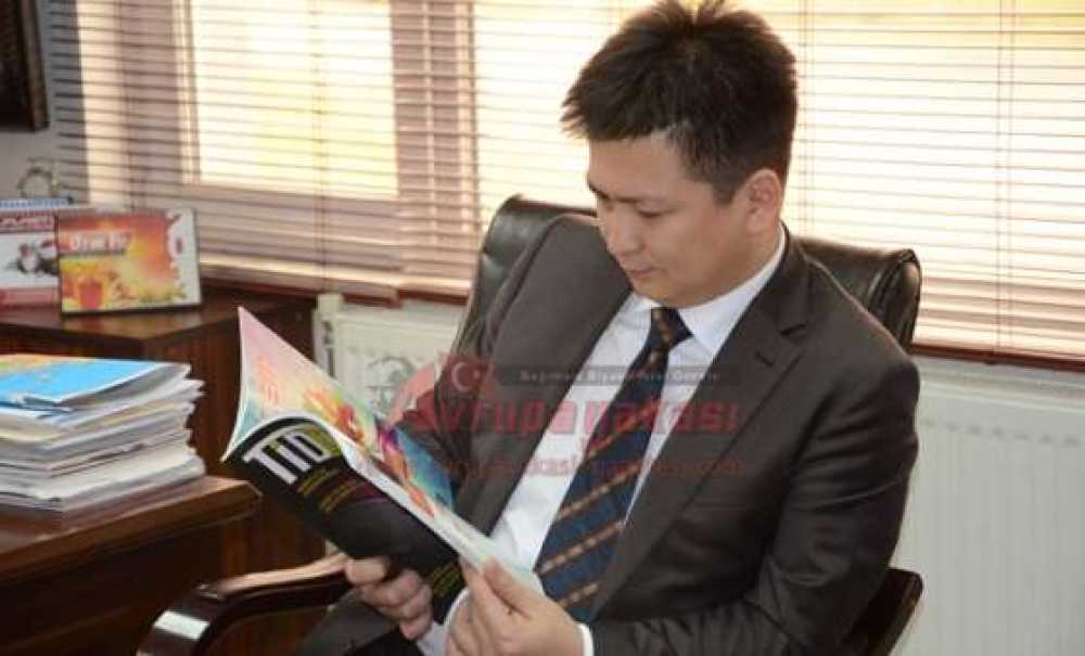 Kırgızistan İstanbul Başkonsolosu Mirlan Arstanbaev'den Gazetemize Ziyaret