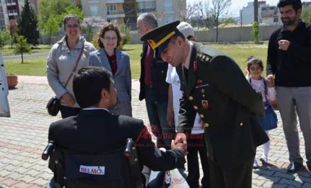 Çorlu Jandarma Komutanlığına Engelli Asansörü