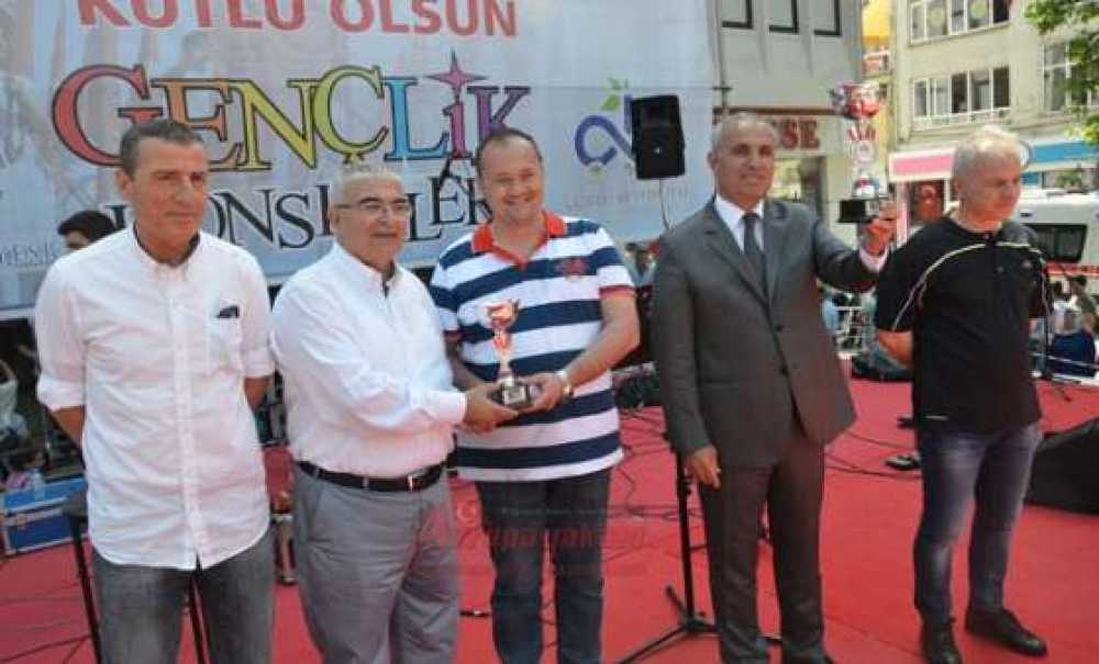 Protokolün Kupasını Kaymakam Kılıç Aldı