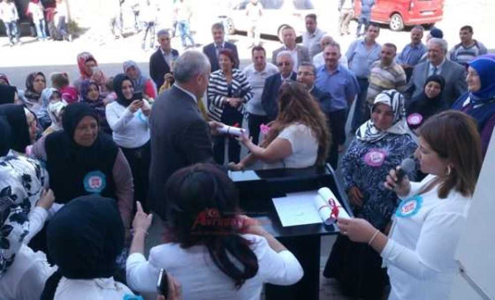 Sodam `dan Yılsonu Sergisi