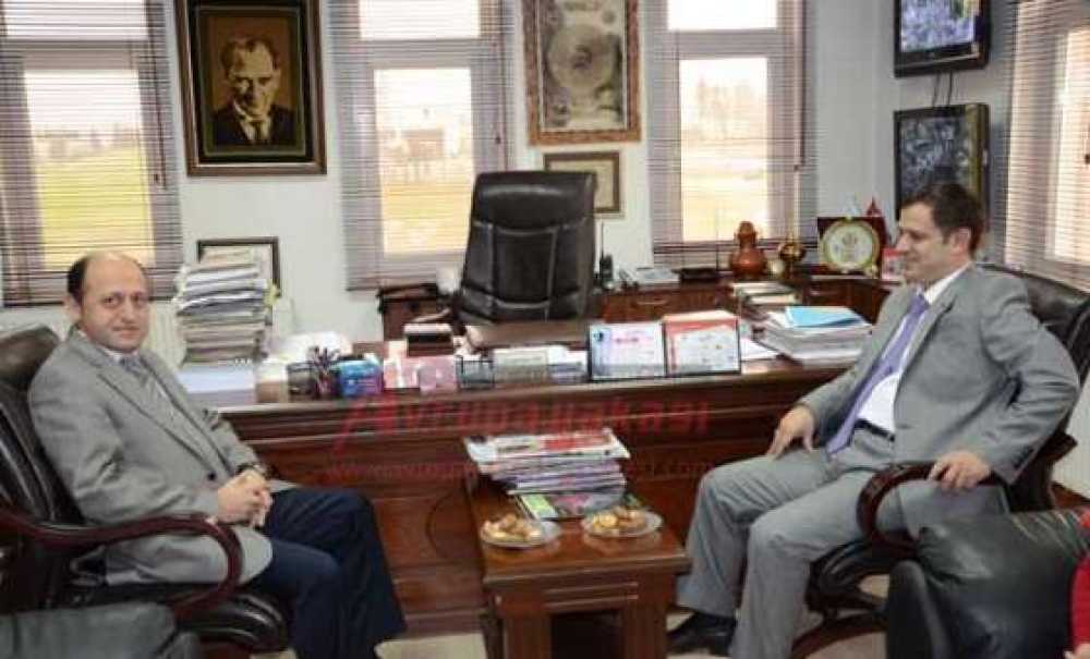 Vergi Dairesi Müdürü Ali Çakır'dan Gazetemize Ziyaret