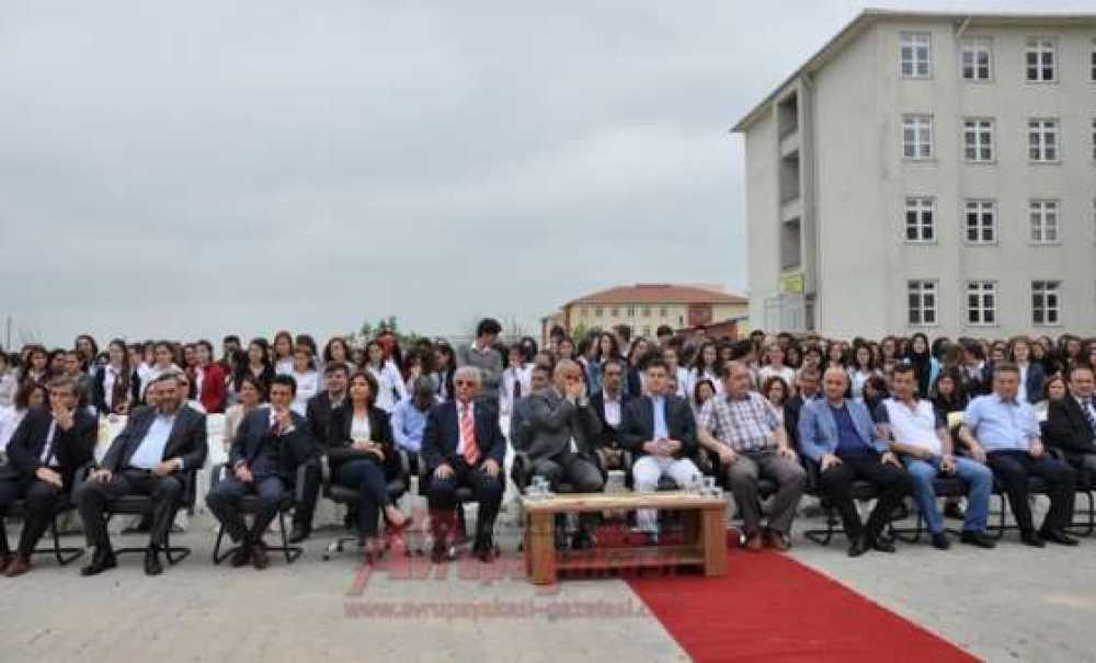 Çorlu Mesleki Ve Teknik Anadolu Lisesi'ne Dinlenme Alanı