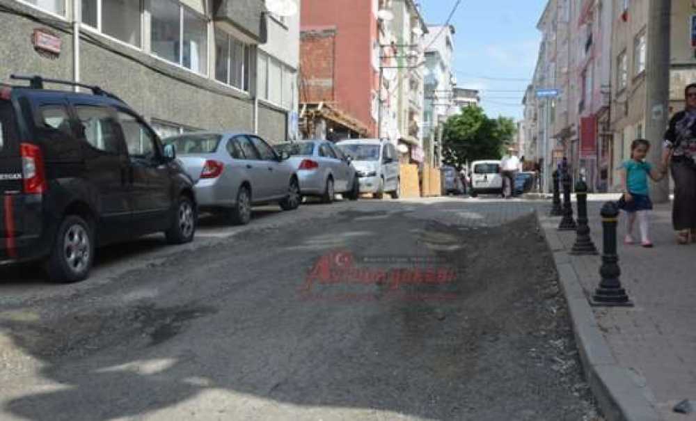 Kilit Parke Taşları Çöktü