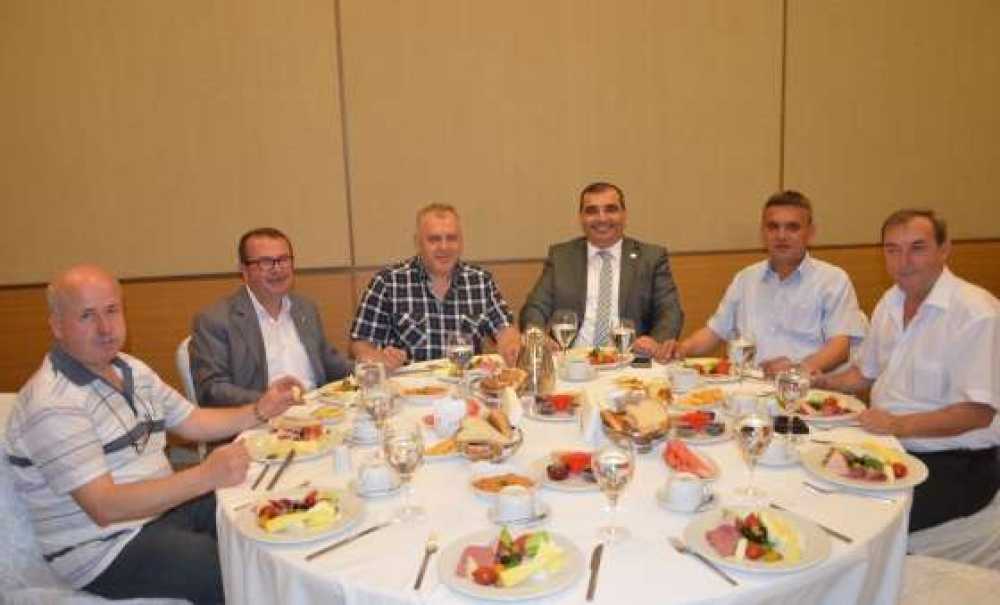 Chp Stk'larla Buluştu