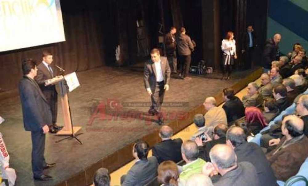 Yiğit Bulut Çorlu`da Konferansa Katıldı