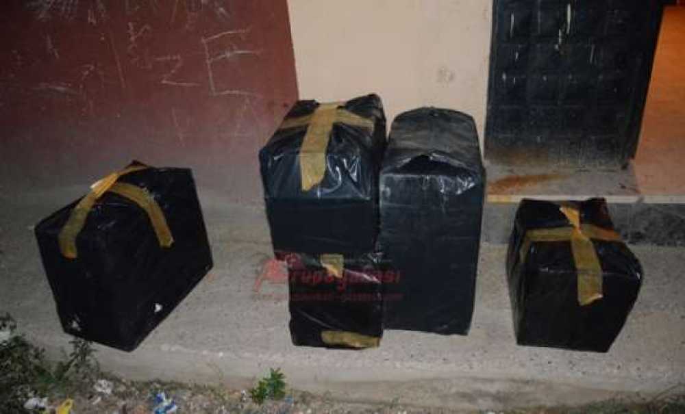 Çorlu`da 3 Bin 700 Paket Kaçak Sigara Ele Geçirildi