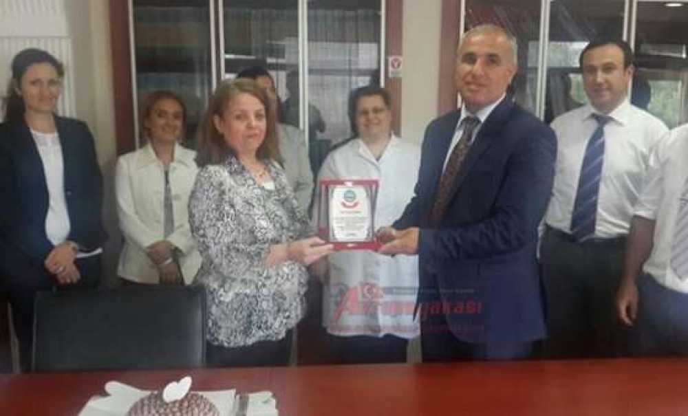 Kaymakamlık Çalışanları Emekli Olan Personel İçin Tören Düzenledi