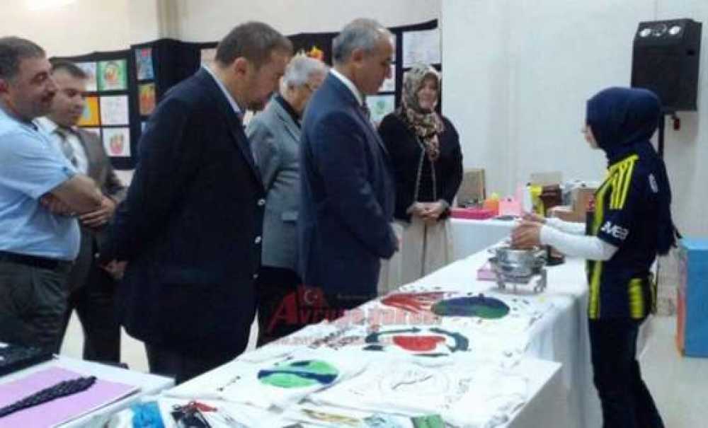 İmam Hatip Ortaokulu`ndan Sergi Ve Kermes
