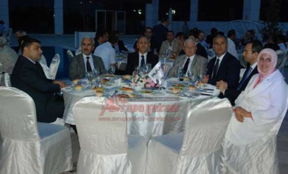 Müsiad`dan Tanışma Ve Dayanışma Yemeği