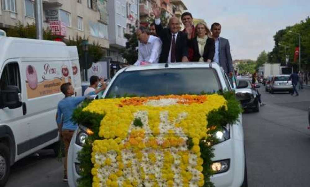 Partilerden Son Gün Konvoyu