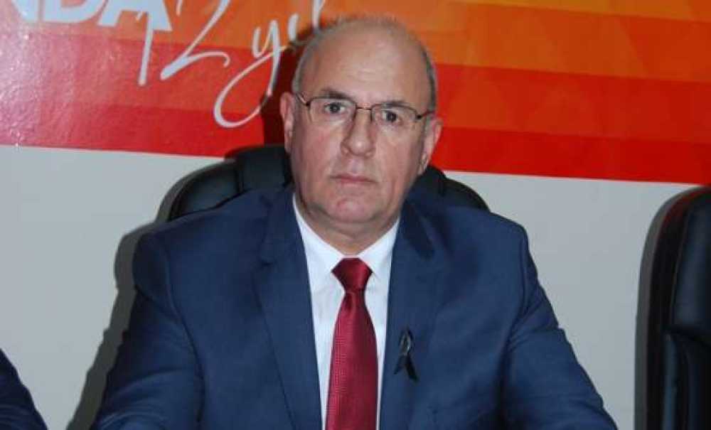 Metin Akgün Köyünde Hüsrana Uğradı