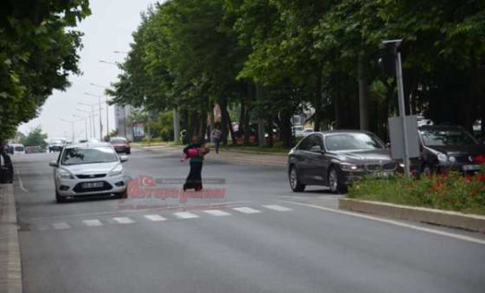 Suriyelilere Kim Dur Diyecek?