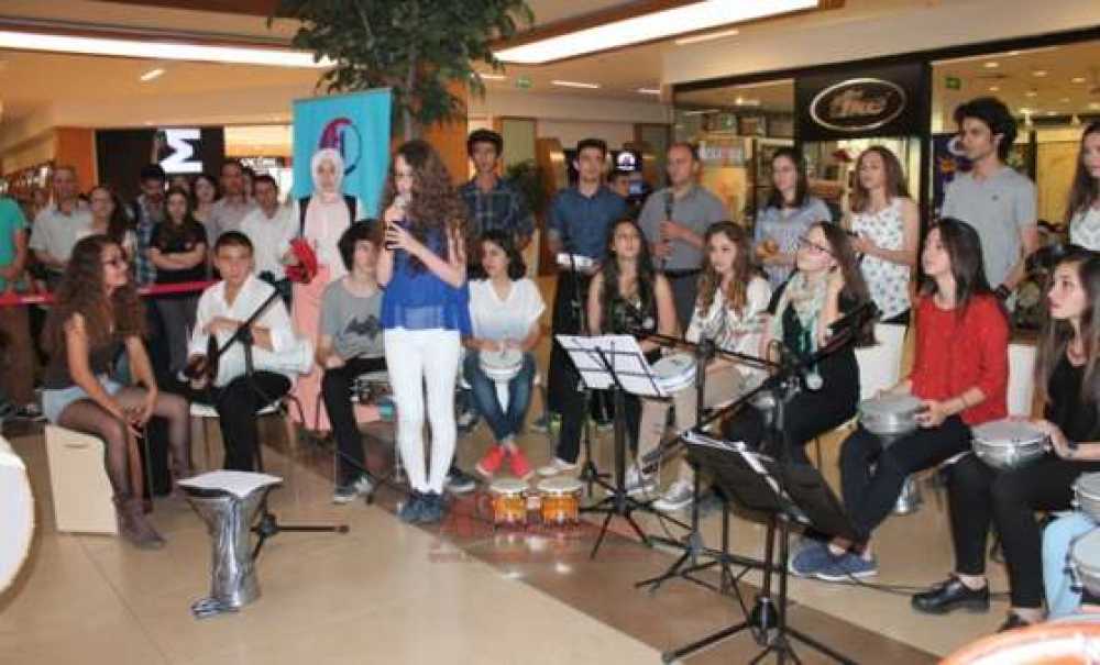Fen Lisesi Ritim Grubu`ndan Konser