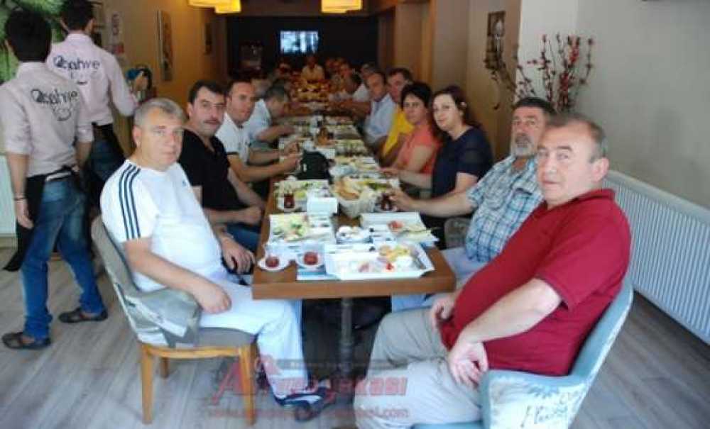 Höh Trakya Temsilciliği`nden Dayanışma Toplantısı