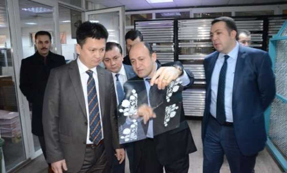 Kırgızistan Cumhuriyeti Tarafından Tagid'e Kırgızistan Fahri Konsolosluğu Verildi