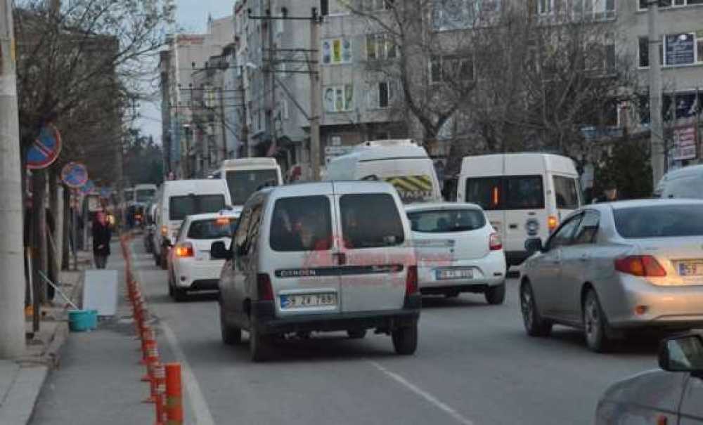 Tekirdağ`daki Araç Sayısı 221 Bin 896 Olarak Açıklandı