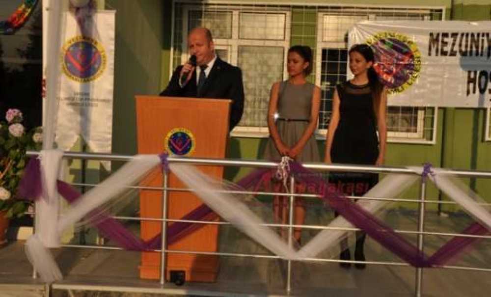 Velimeşe Çok Programlı Anadolu Lisesi `nden Mezuniyet Töreni