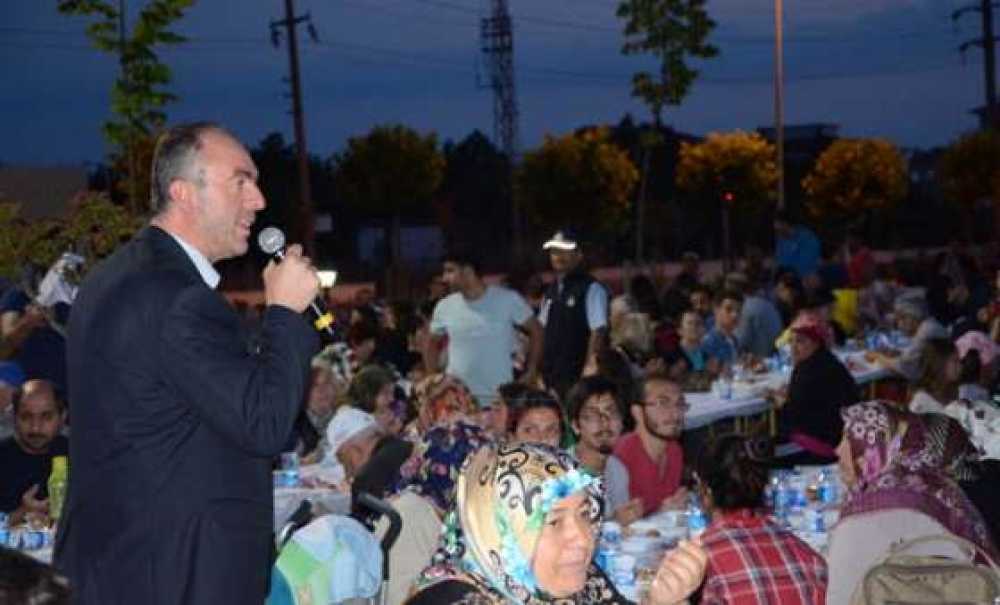 Aşevinde İftarlar Sürüyor