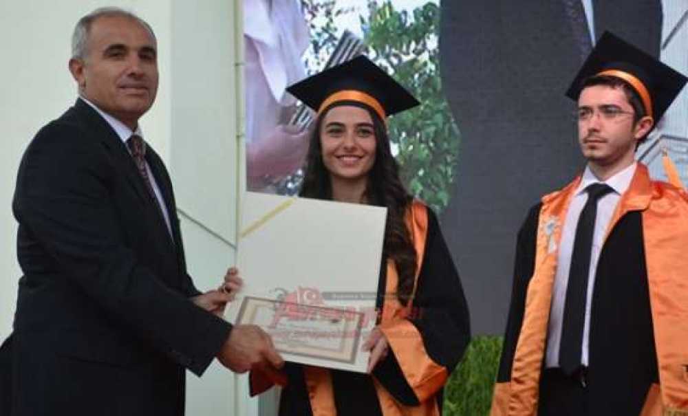 Nkü Çorlu Mühendislik Fakültesi`nde Mezuniyet Heyecanı