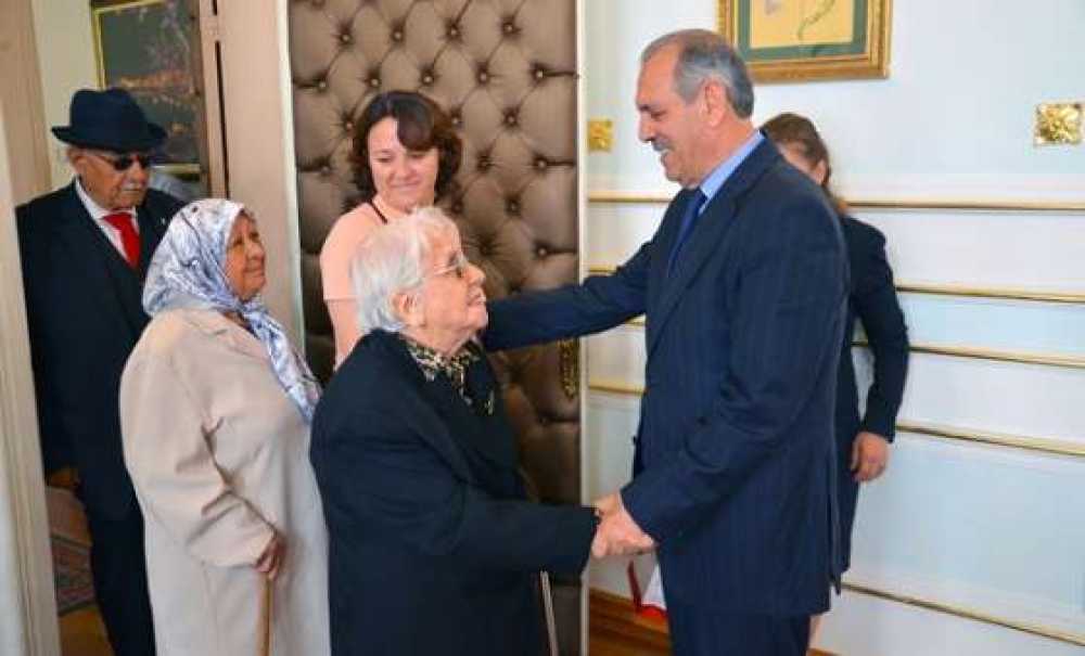 Çorlu Huzurevi Sakinlerinden Vali Salihoğlu`na Ziyaret