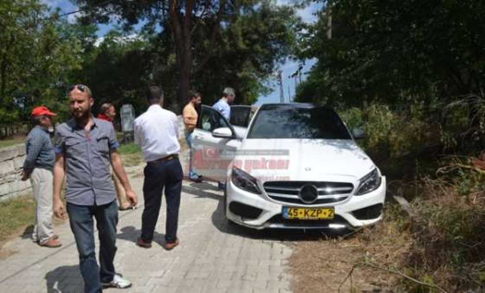 Hırsızlar Kaçtı Polisler Kovaladı