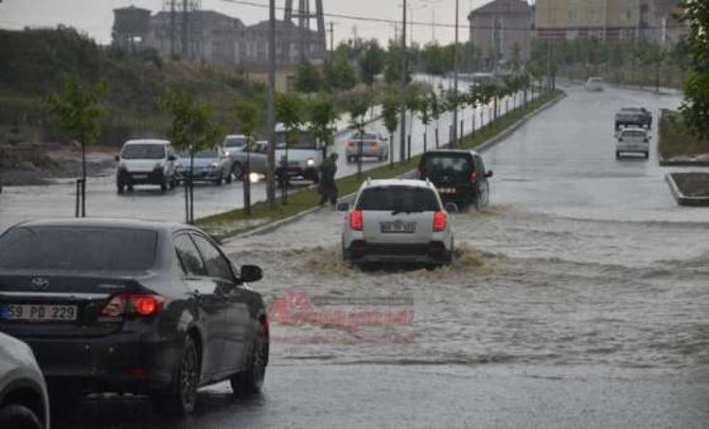 Her Yağmurda Aynı Manzara