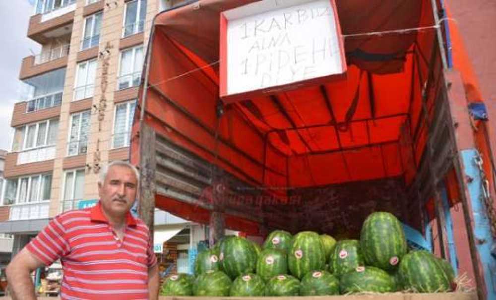 Karpuz Alana Pide Bedava