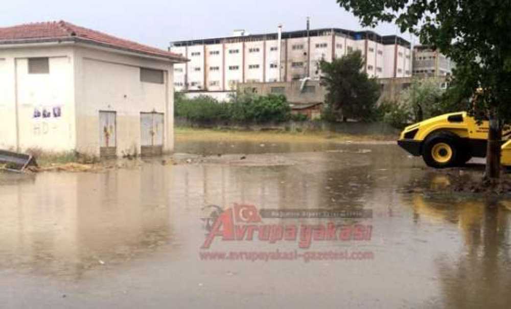 Yeşiltepe Mahallesi Sular Altında Kaldı