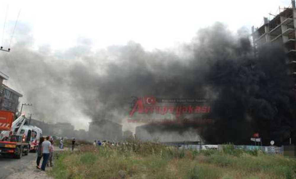 Yapımı Süren İnşaatta Yangın Çıktı