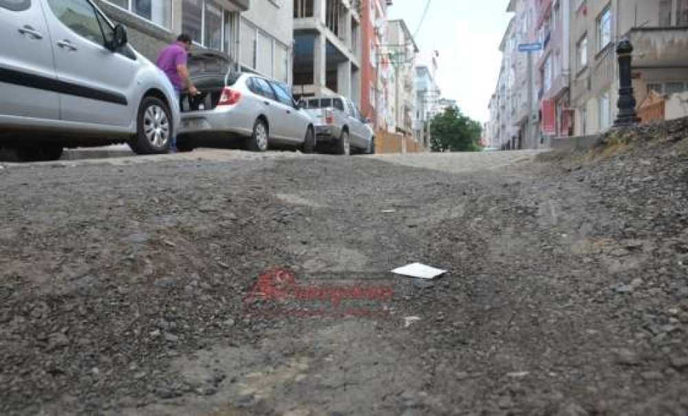 Bu Yolları Kim Yapacak?