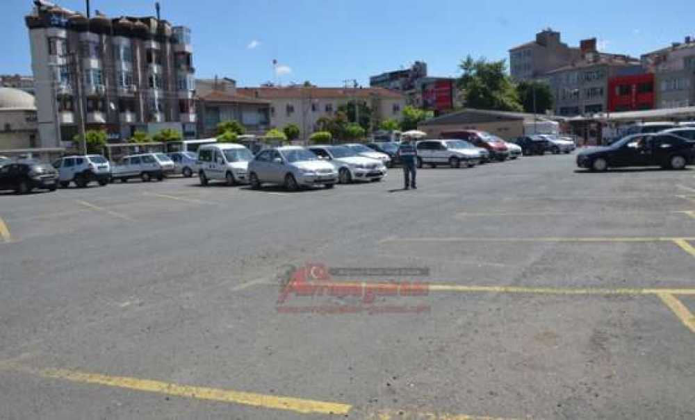 Bütün Mesele Paraymış