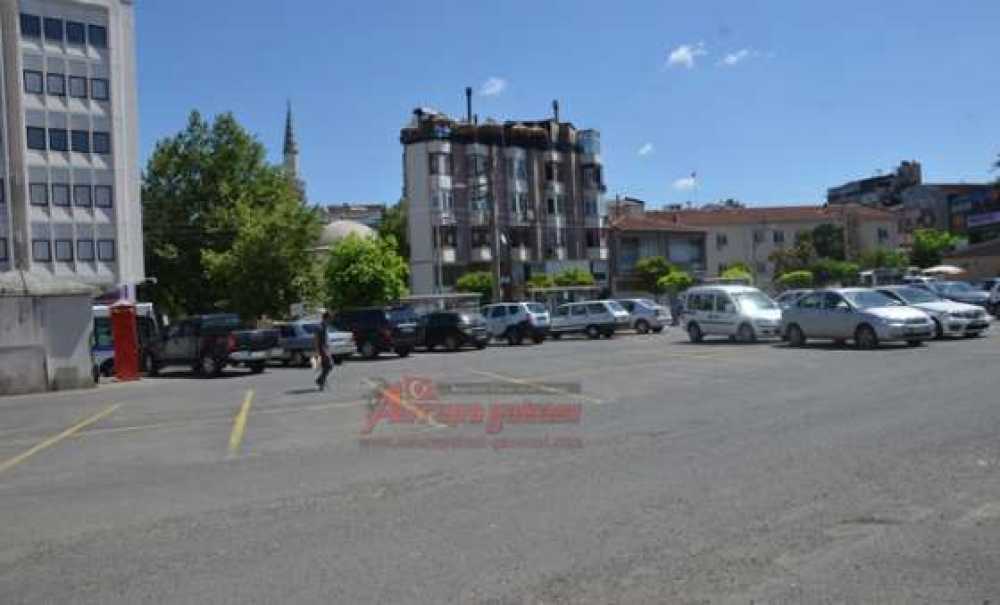 Bütün Mesele Paraymış