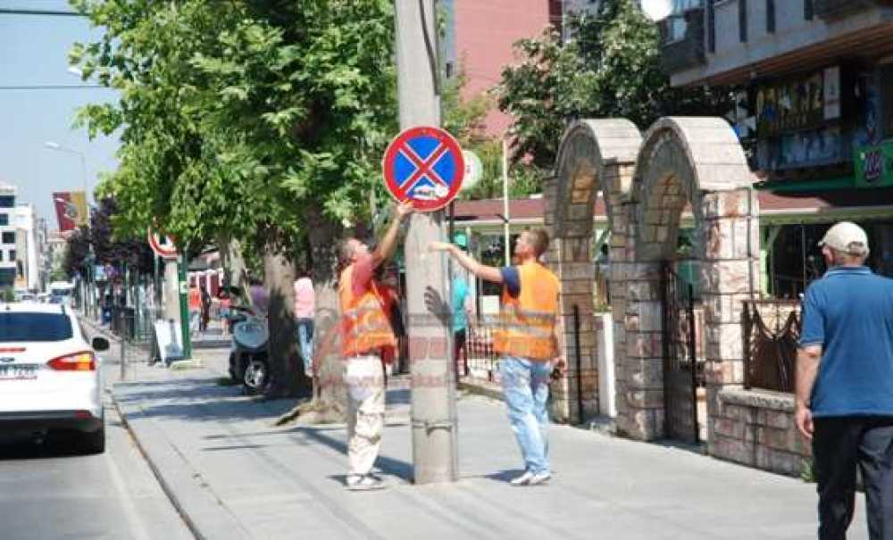 Park Yasağı Tabelaları Kaldırıldı