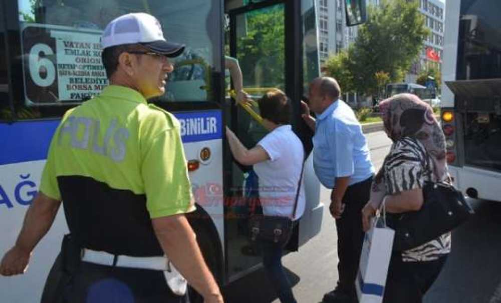 Halk Otobüsünde Yangın Paniği
