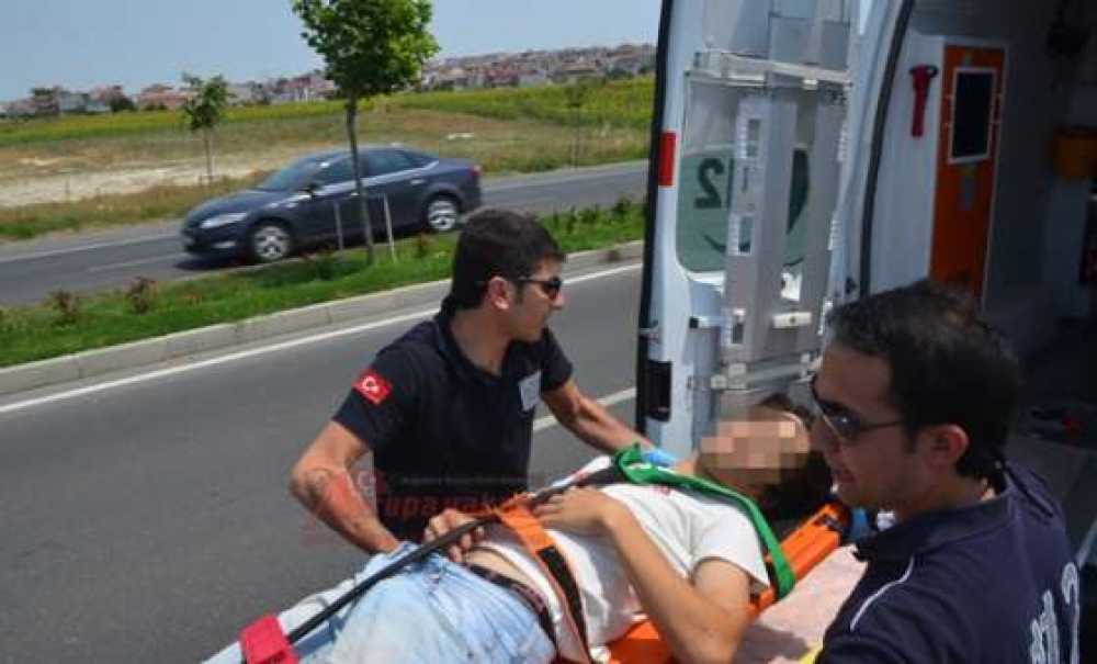 Çorlu`da Kaza 3 Yaralı (Görüntülü)