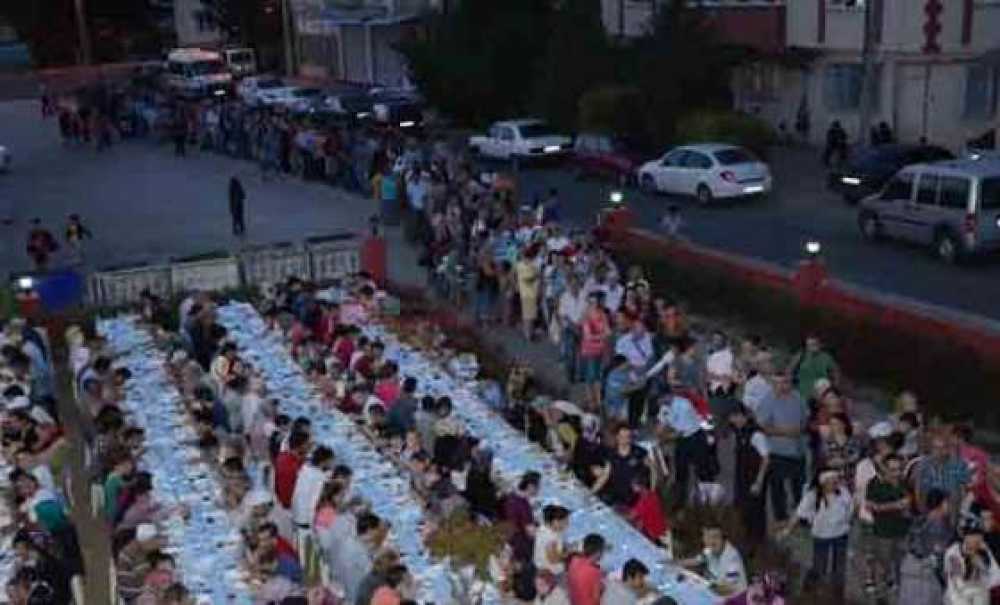 Çorlu Belediyesi Aşevi`ndeki İftar Yemekleri Sona Erdi