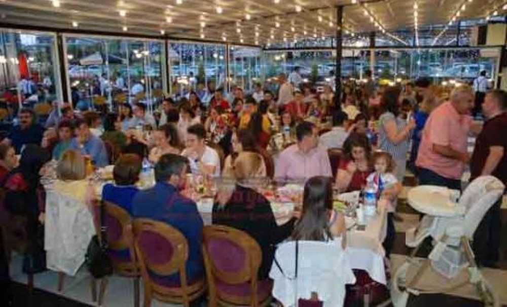 Muhasebeci Ve Mali Müşavirler İftarda Buluştu