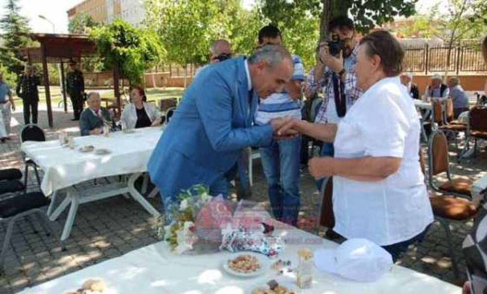 Çorlu Protokolü Tarihi Binada Bayramlaştı