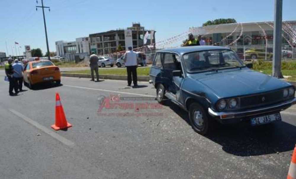 Aynı Kavşak Yine Kaza