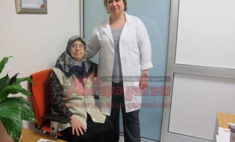 Hastanın Rahim Ve Yumurtalıklarını Laporoskopik Yöntemle Aldılar