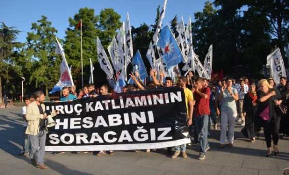 Suruç`ta Hayatını Kaybedenler Çorlu`da Anıldı